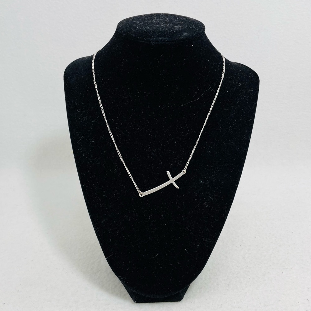 Cross sign symbol Christ Christian pendant necklace 14” 16” chain choker collar